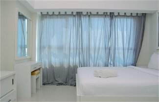 Photo 2 - Studio Apartment at The Springlake View Summarecon with Mall View