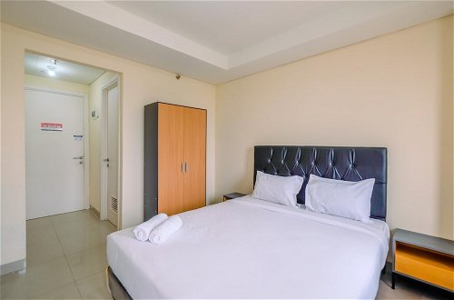 Foto 2 - Comfort Studio Room At Kebayoran Icon Apartment