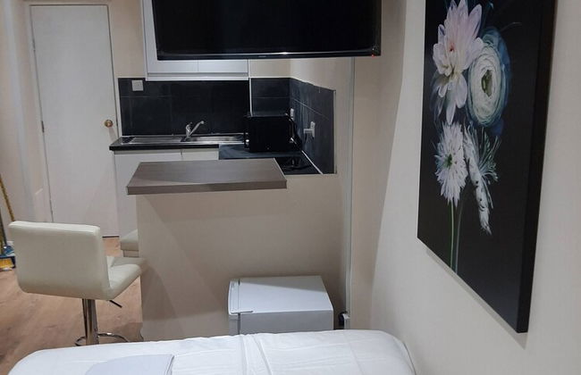 Room in House - Aa Guest Room2 - Foto 8