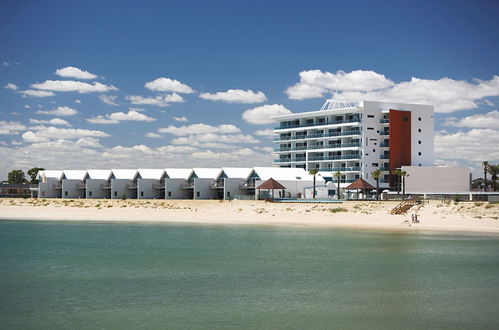 Photo 37 - Seashells Mandurah