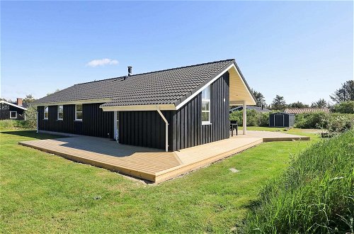 Photo 21 - 8 Person Holiday Home in Lokken