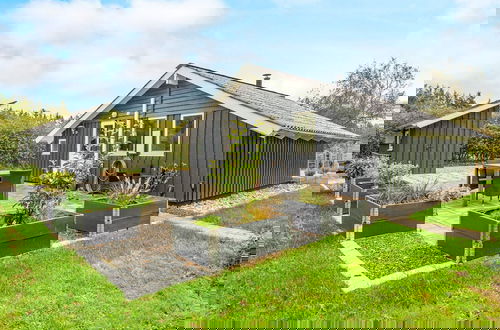 Foto 17 - 4 Person Holiday Home in Oksbol-by Traum