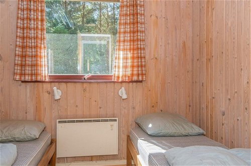 Foto 2 - 6 Person Holiday Home in Orsted