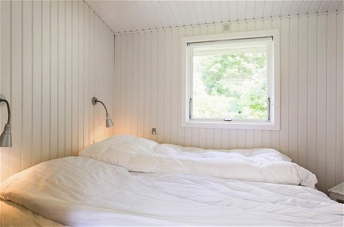 Photo 13 - 6 Person Holiday Home in Gilleleje