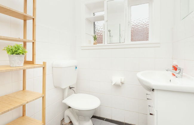 Newly Renovated Apt Close to CBD Unit 2 - Foto 7