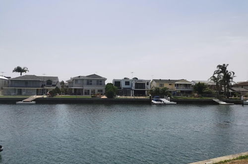 Foto 42 - Serviced Waterfront Whole Villa Sydney