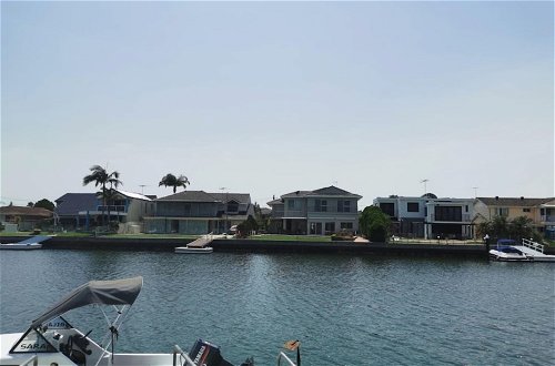 Foto 40 - Serviced Waterfront Whole Villa Sydney