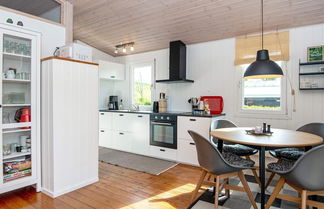 Photo 2 - 4 Person Holiday Home in Haderslev