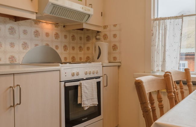 House - Scenic Village - Nature - Hiking - Photo 4