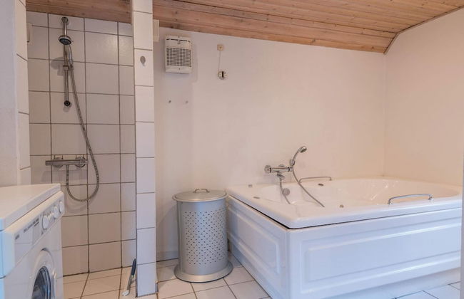 4 Person Holiday Home in Fano - Foto 8