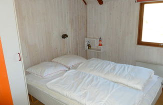 Photo 2 - 5 Person Holiday Home in Blavand