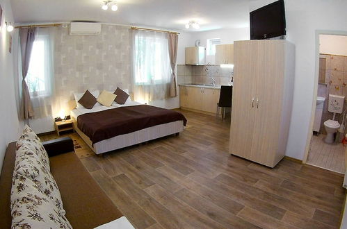 Photo 7 - Nice & Cozy Apartments