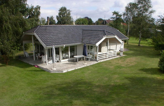 Scenic Holiday Home in Børkop near Sea - Foto 18
