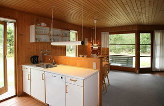 Foto 1 - 8 Person Holiday Home in Vaeggerlose