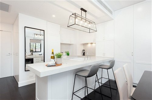 Photo 6 - Luxury Sydney Apartment