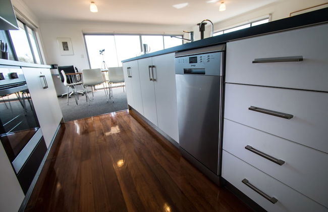 Coorong Waterfront Retreat - Photo 5