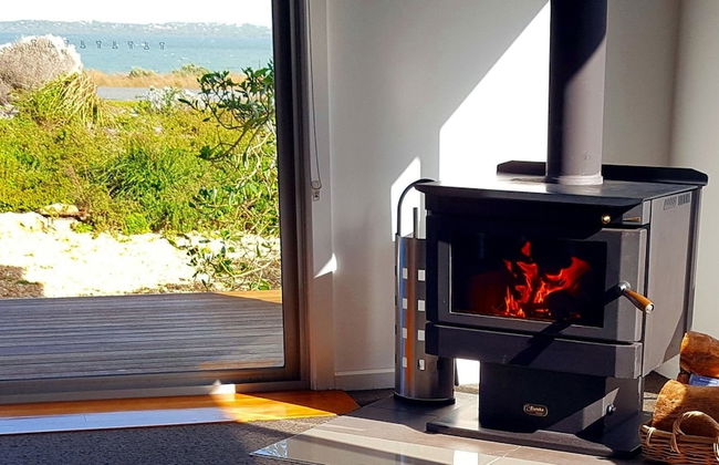 Coorong Waterfront Retreat - Photo 20