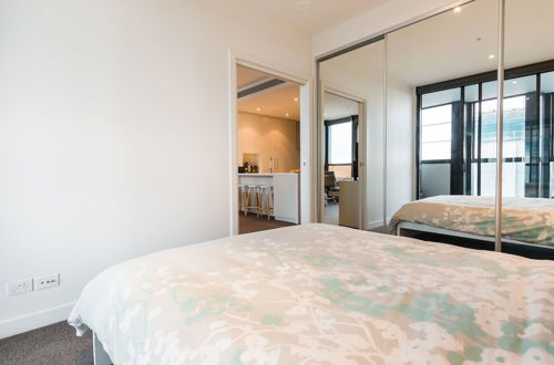 Photo 4 - MILA, 1BDR Cremorne Apartment