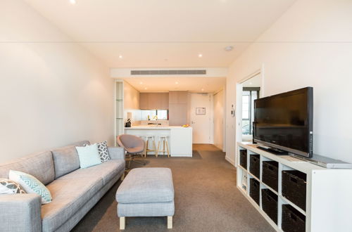 Photo 11 - MILA, 1BDR Cremorne Apartment