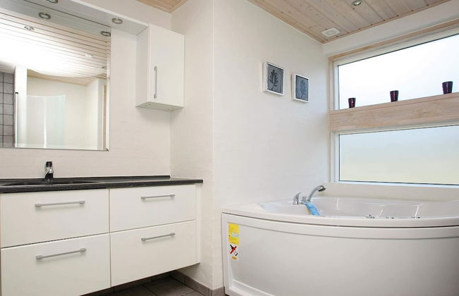 10 Person Holiday Home in Albaek - Foto 3