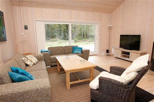 Photo 5 - 10 Person Holiday Home in Albaek