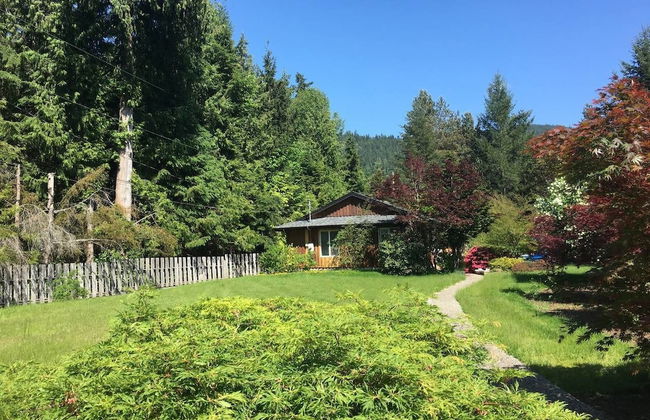 B - Sechelt Private Coastal Home - Foto 22