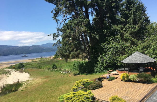 B - Sechelt Private Coastal Home - Foto 18