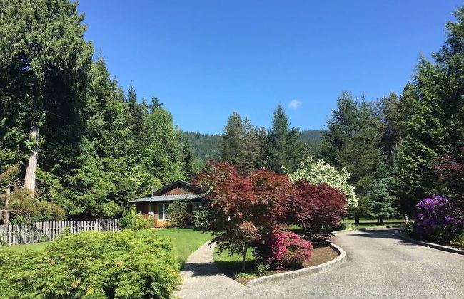 B - Sechelt Private Coastal Home - Foto 15