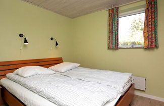 Photo 1 - 5 Person Holiday Home in Vaeggerlose