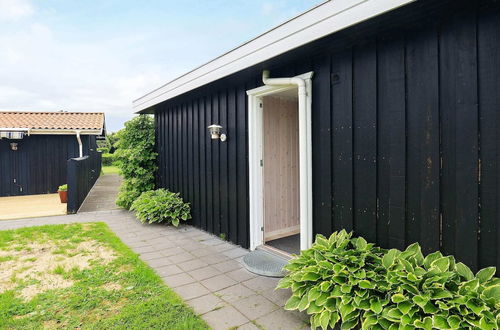 Photo 14 - 4 Person Holiday Home in Saeby