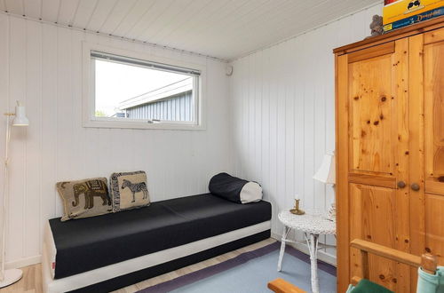 Photo 2 - 4 Person Holiday Home in Saeby