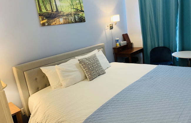 A Small Hotel Room for Mountain Lovers - Foto 7