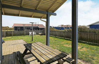 Foto 1 - 10 Person Holiday Home in Harboore