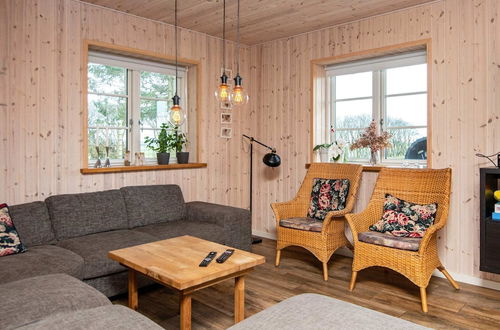 Photo 8 - 10 Person Holiday Home in Glesborg