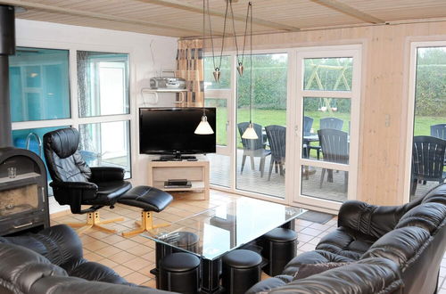 Photo 9 - 12 Person Holiday Home in Nordborg