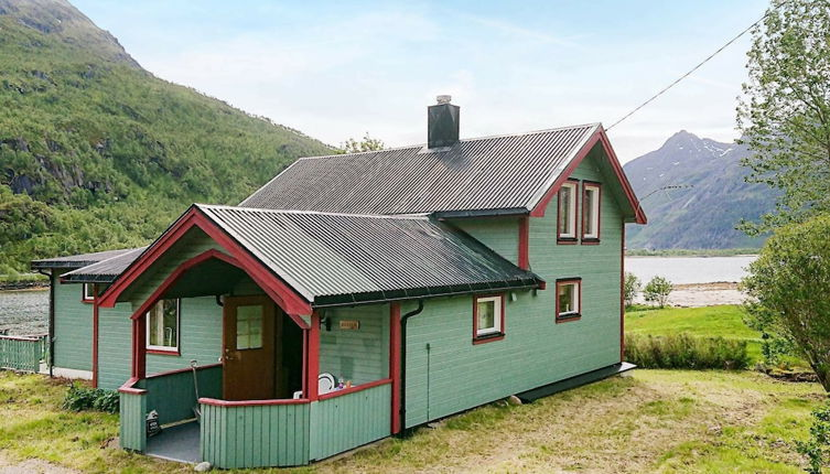 Photo 1 - 8 Person Holiday Home in Tengelfjord