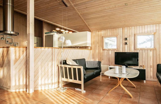 8 Person Holiday Home in Humble - Foto 17