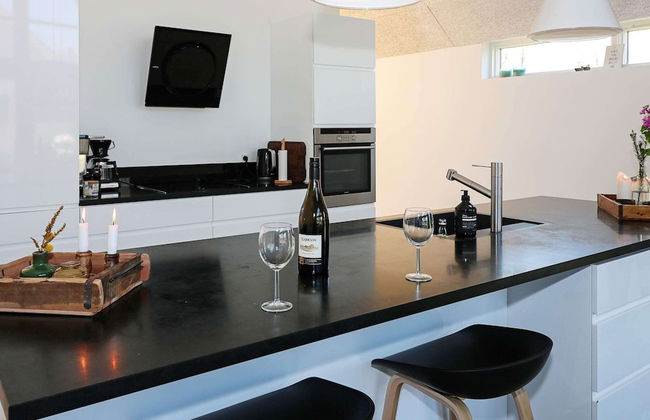 12 Person Holiday Home in Hadsund - Foto 19