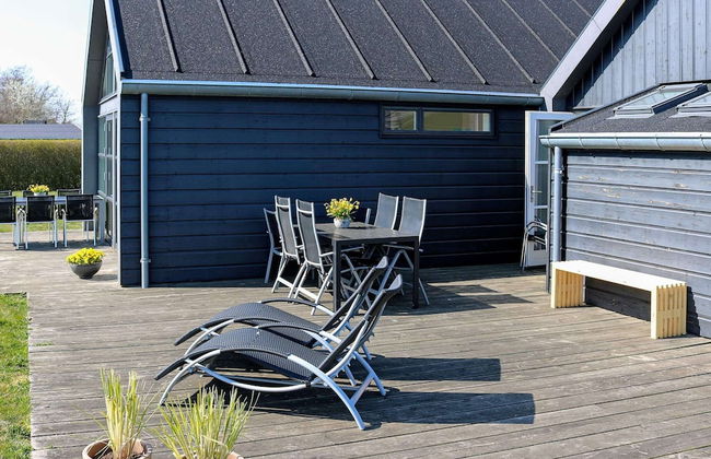 12 Person Holiday Home in Hadsund - Foto 29