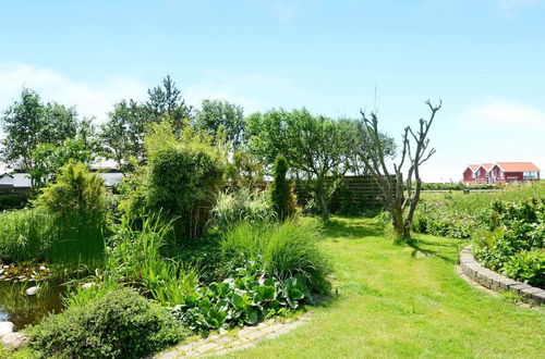 Photo 28 - Spacious Holiday Home in Hemmet Jutland near Sea