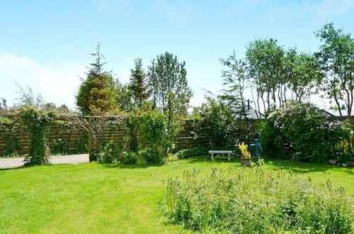 Photo 22 - Spacious Holiday Home in Hemmet Jutland near Sea