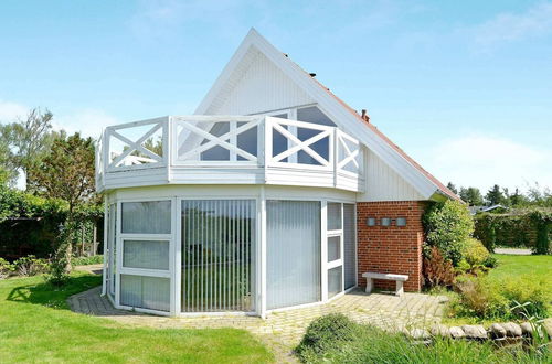 Photo 1 - Spacious Holiday Home in Hemmet Jutland near Sea