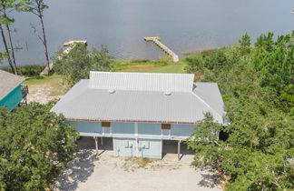 Foto 2 - Pet Friendly Duplex on Little Lagoon Fishing Pier