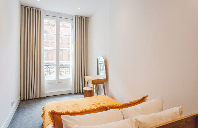 2 Bed Apartment Right on Trafalgar Square - Foto 5