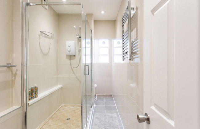 2 Bed Apartment Right on Trafalgar Square - Foto 38