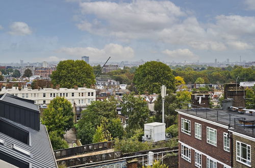 Photo 31 - Superb Apartment With Terrace Near the River in Putney by Underthedoormat