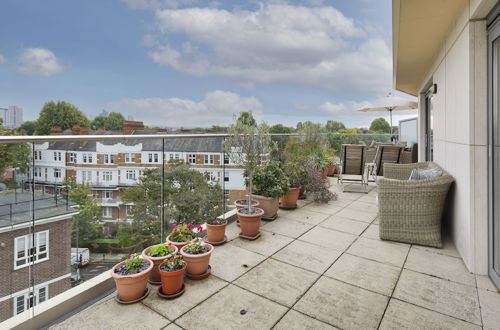 Foto 21 - Superb Apartment With Terrace Near the River in Putney by Underthedoormat