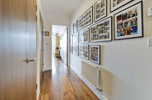 Photo 27 - Superb Apartment With Terrace Near the River in Putney by Underthedoormat