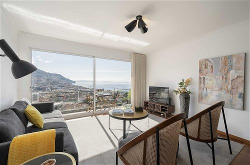 Foto 15 - Duplex With sea and Mountain Views, Casa do Castelo