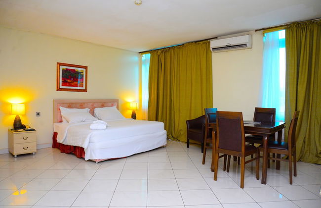 Golden Royale Hotel - Foto 3